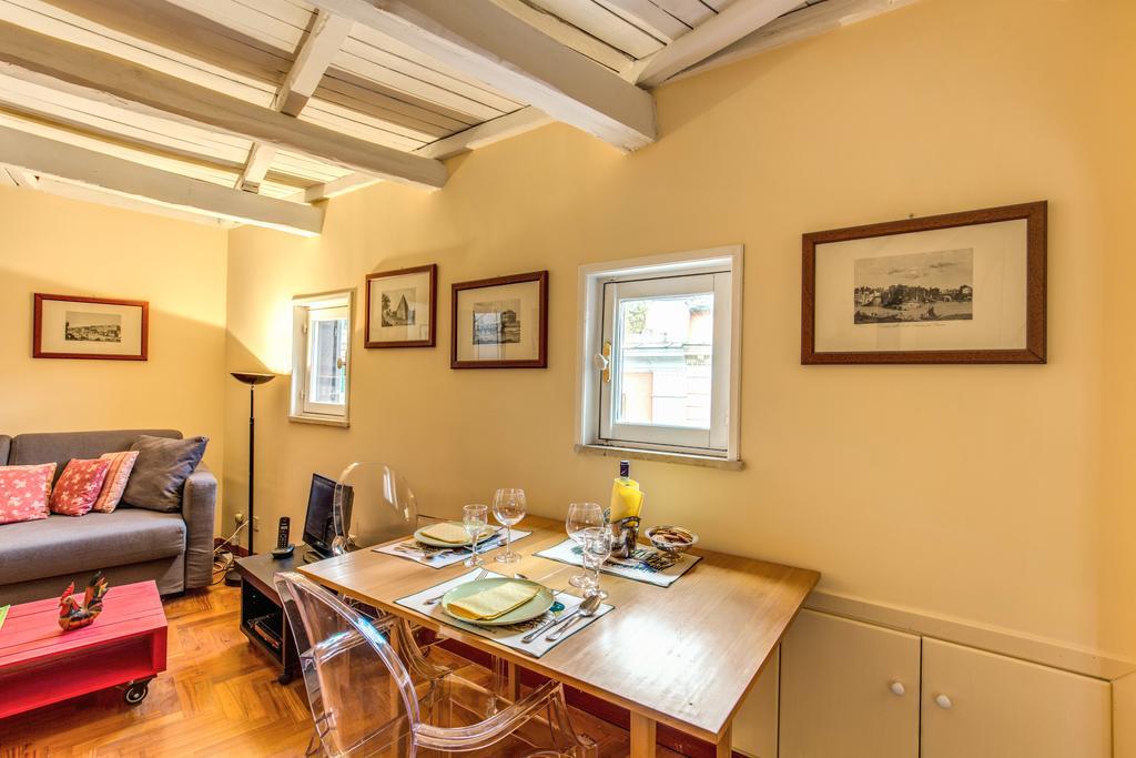 Appartamento Trastevere Attic With Terrace