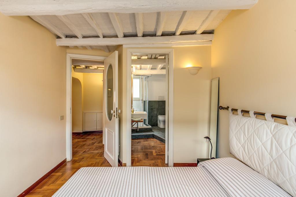 Trastevere Attic With Terrace Apartment Rome