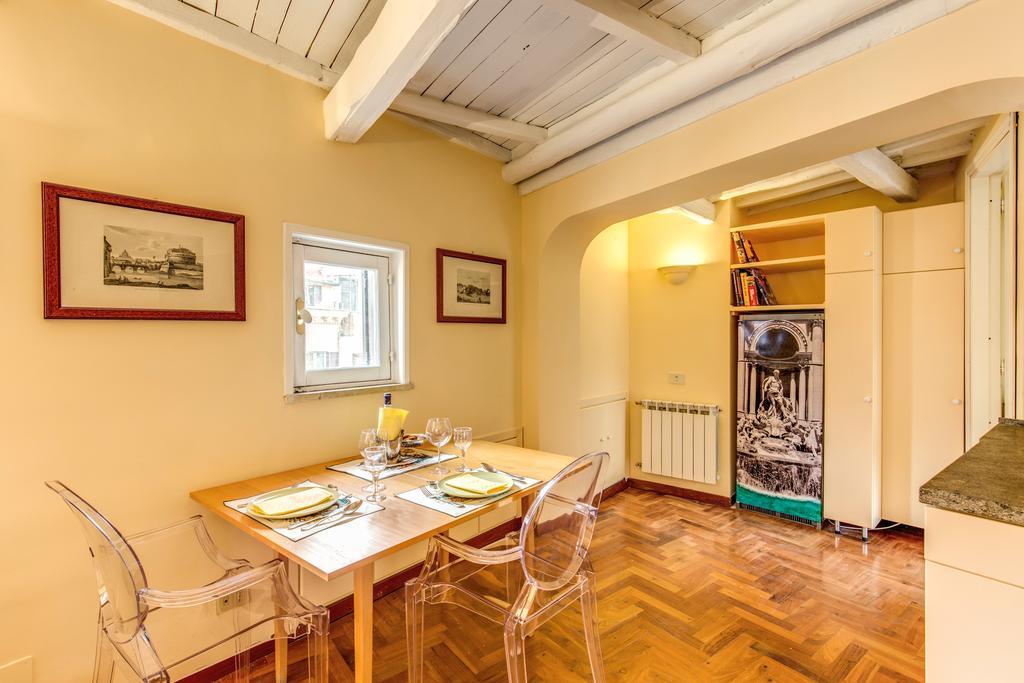Trastevere Attic With Terrace Apartment