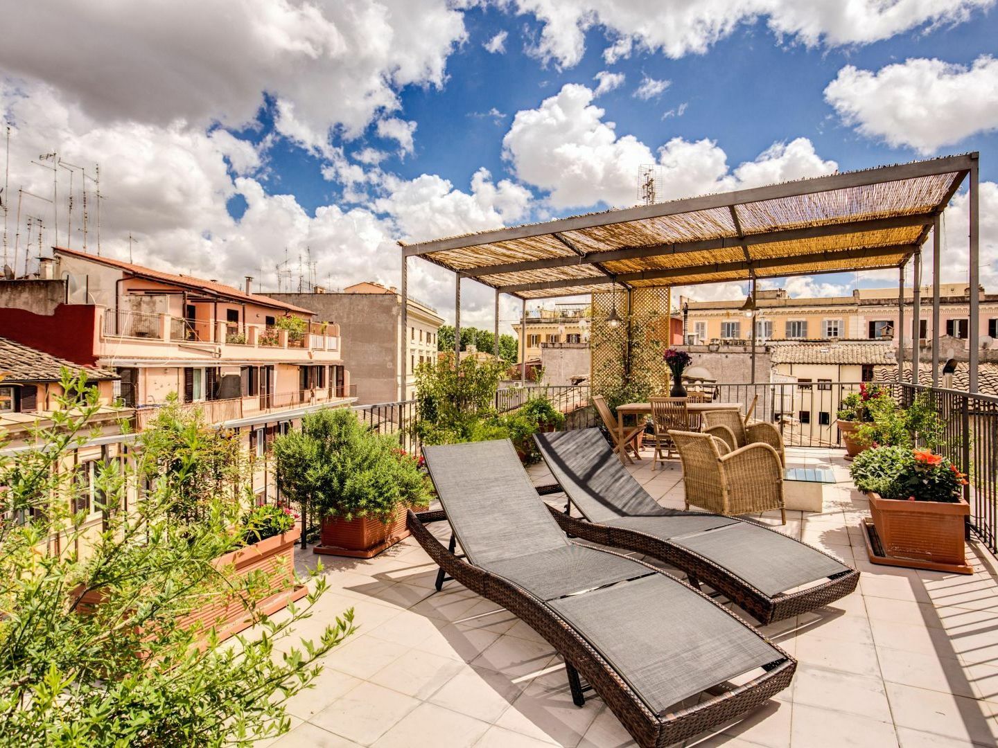 Trastevere Attic With Terrace * Rome